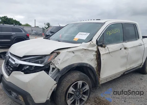 2019 Honda Ridgeline Rtl-E z USA, uszkodzony, nr VIN 5FPYK3F76KB033678